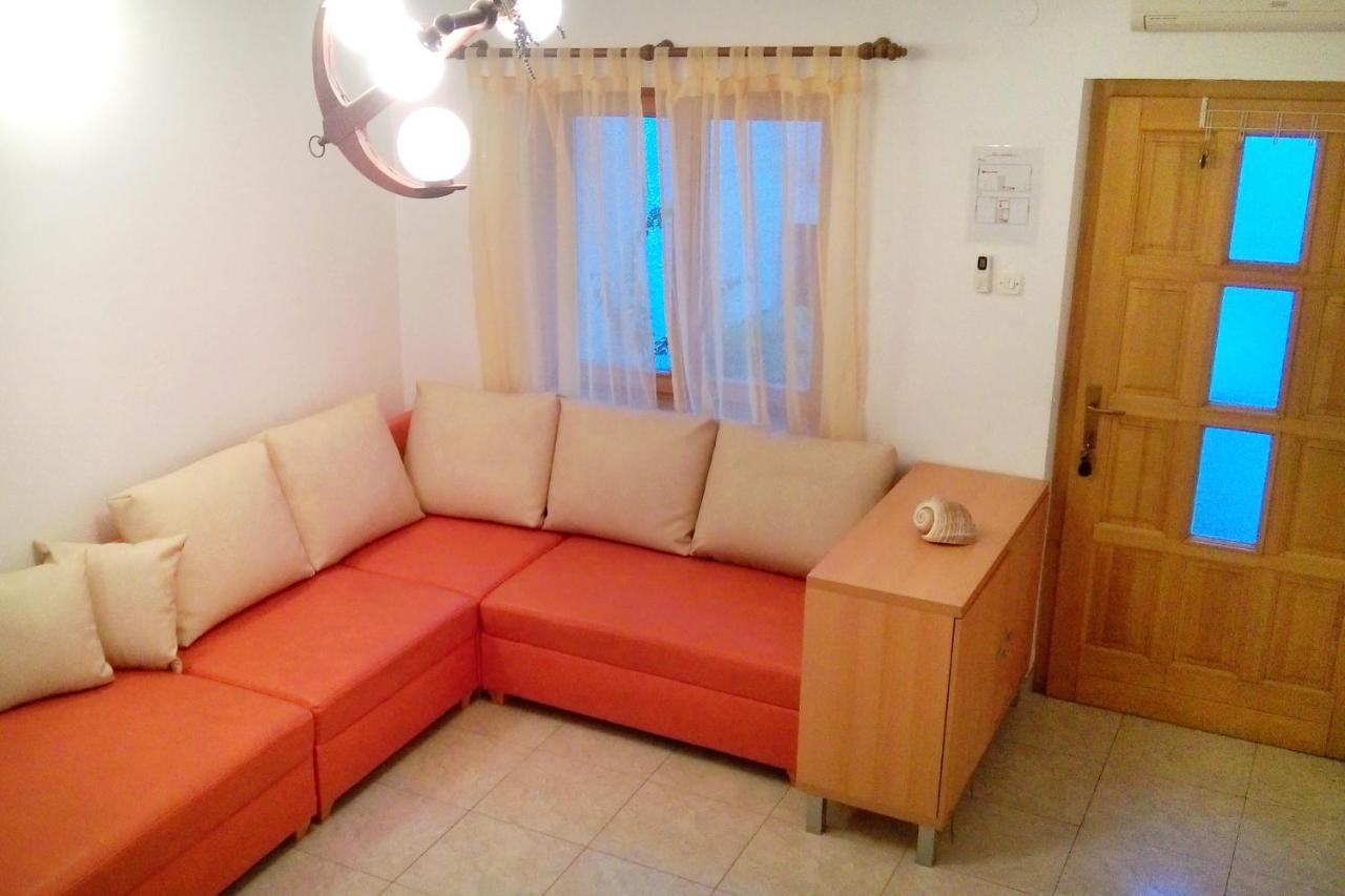 Apartments With A Parking Space Bol, Brac - 4658 ภายนอก รูปภาพ